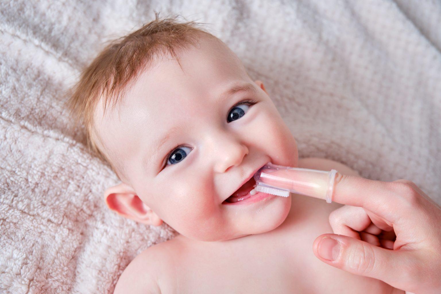 How to Make Cleaning Your Infants Mouth Part of a Daily Routine After Birth